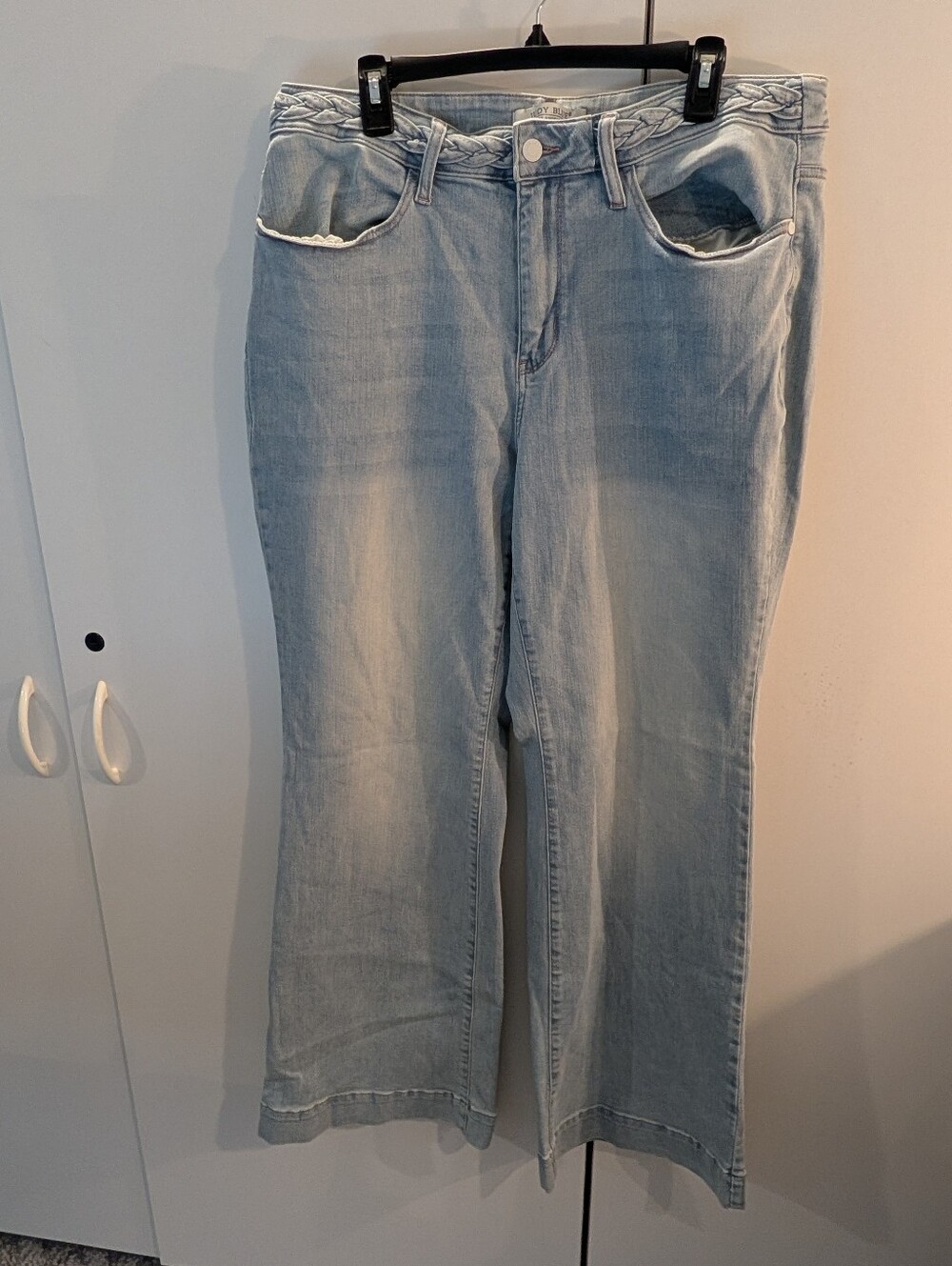 Judy Blue Woman's 18W Light Wash Women’s Jeans - Casual Wide Leg